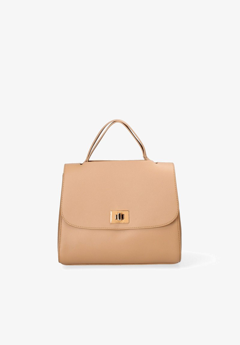 Sac à main en cuir beige avec une poignée supérieure et une fermeture à verrou tournant rectangulaire dorée sur le rabat avant.
