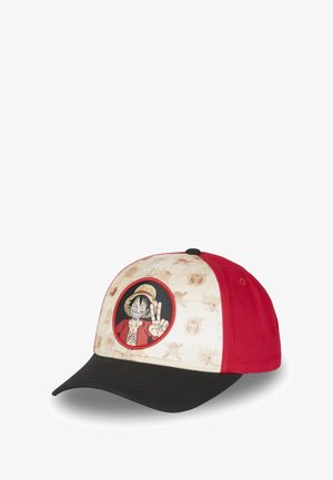 Casquette de baseball avec un schéma de couleurs rouge et noir. Présente un panneau avant crème avec un graphique de personnage et des motifs sur le thème des pirates.