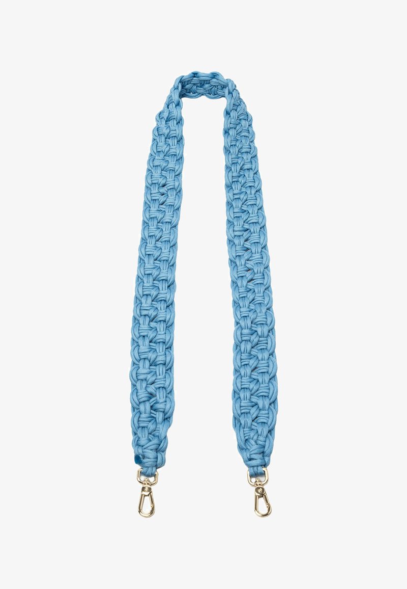 Vlechtbare schouderband in lichtblauwe stof, met metalen clips aan elk uiteinde, en een gestructureerd, geweven ontwerp over de gehele lengte.