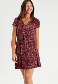 Cache Cache MIT GÜRTEL - Robe de jour - noir