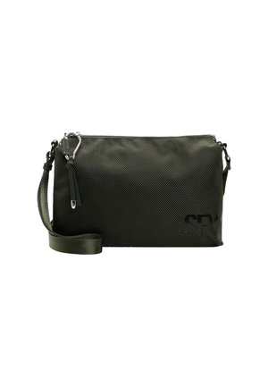 Borsa a pochette verde rettangolare in rete con superficie texturizzata, chiusura con zip, tracolla staccabile e dettaglio del logo sul davanti.