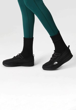 The North Face W NSE LOW - Scarpe da camminata - black
