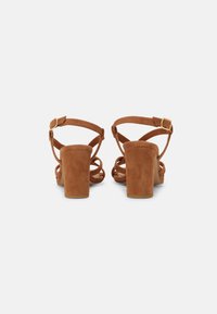 Cosmoparis Sandali - cognac