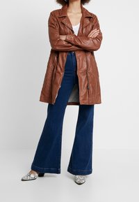 Gipsy by Mauritius Cappotto corto - cognac
