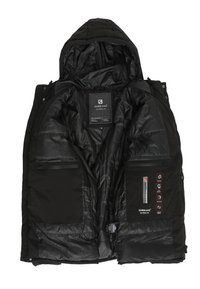 Czarna kurtka puchowa z kapturem, z błyszczącym, pikowanym wnętrzem, dwoma zamykanymi na zamek kieszeniami oraz metką z logo marki i instrukcjami pielęgnacji.