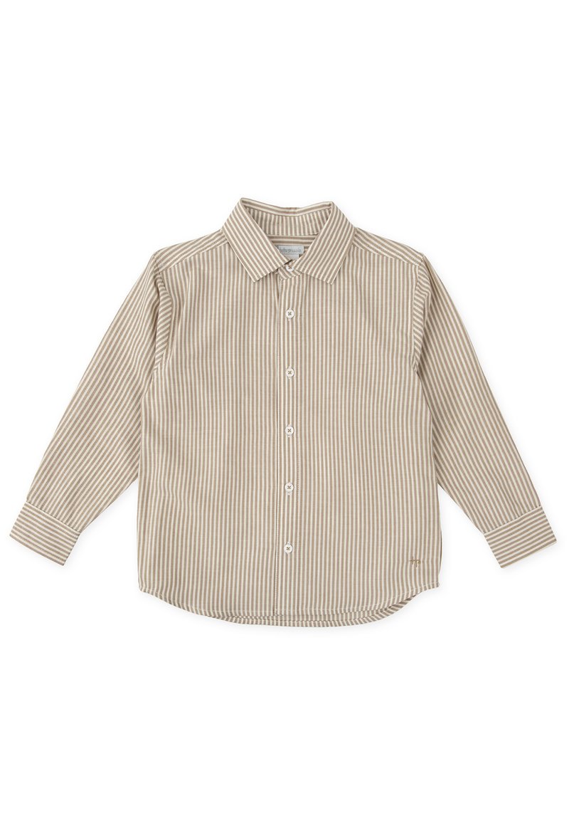 Camisa de manga larga a rayas en marrón claro y crema, con cierre de botones en el frente, cuello puntiagudo y dobladillo redondeado. Presenta botones blancos y detalles en los puños.