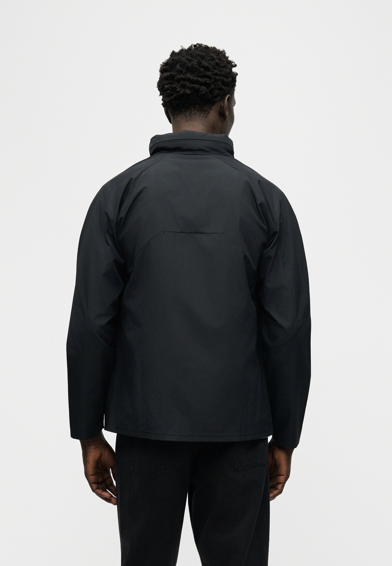 ACTIVE JACKET