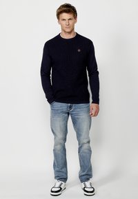Koroshi - Sweter
