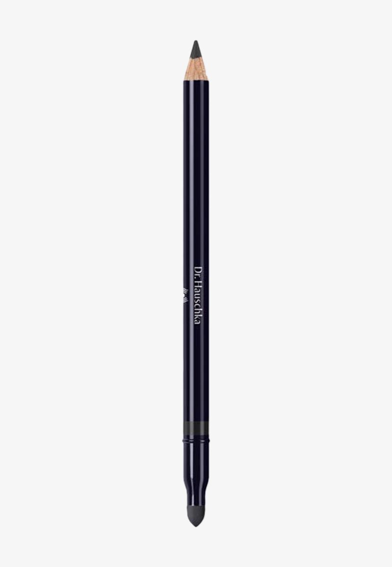 Crayon eye-liner noir Dr. Hauschka avec pointe aiguisée et estompeur à l'extrémité opposée sur fond blanc.