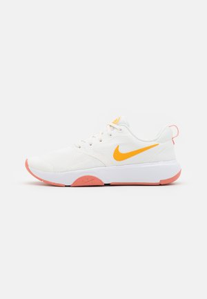 CITY - Zapatillas de entrenamiento - summit white/university gold/atmosphere/crimson bliss/white