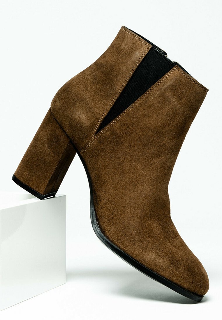 Apolina Botines bajos - camel - Zalando.es