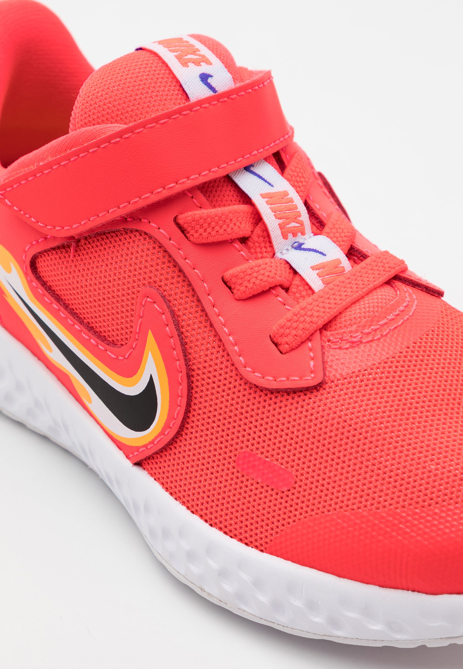 Nike Revolution 5 童的價格推薦- 2022年2月| 比價比個夠BigGo