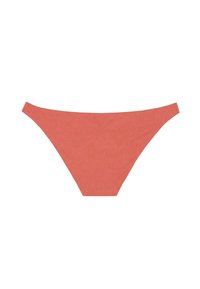 Parte inferior de bikini de coral con estampado floral en relieve, un corte de altura moderada y una textura suave, diseñada para una silueta ajustada.