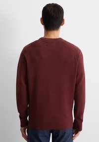 Marc O'Polo CREWNECK WITH RAGLAN WAVE STRUCTURE - Trui - wine berry