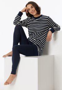 Schiesser SET CASUAL ESSENTIALS - Nachtwäsche Set - nachtblau