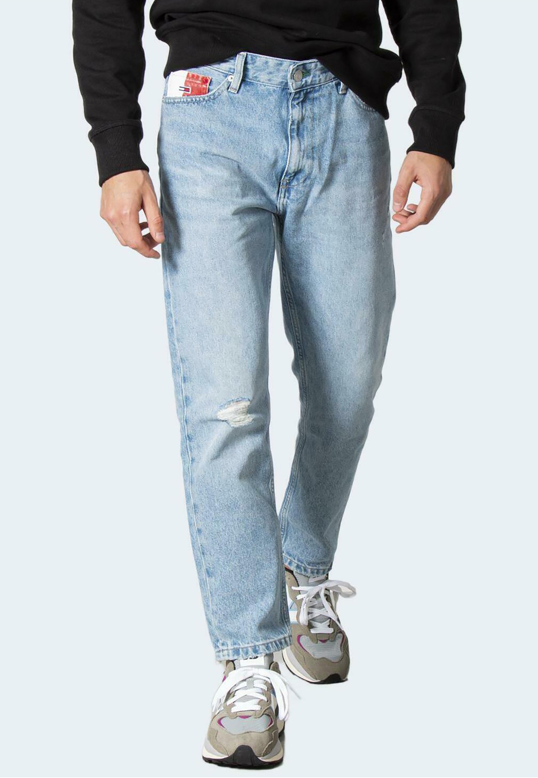 tommy dad jeans