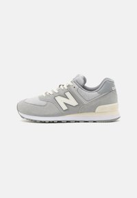 New Balance - U574 UNISEX - Športni copati - grey Miniaturna slika 1