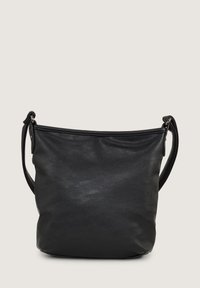 Schwarze Leder-Eimerhandtasche mit einem einstellbaren Schulterriemen, glatter Textur, Reißverschluss oben und minimalistischem Design.