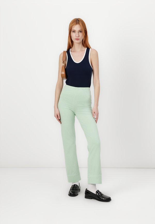 AFOMA - Trousers - amande4