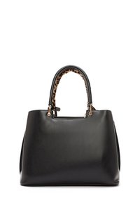 Zwarte leren handtas met een gestructureerde vorm, gouden hardware en een luipaardprint accent op de handvatten. Gladde textuur met minimale details.