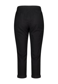 Pantalons noirs, coupés, avec une taille élastique, deux poches arrière et des ourlets roulés. Texture lisse, design décontracté.