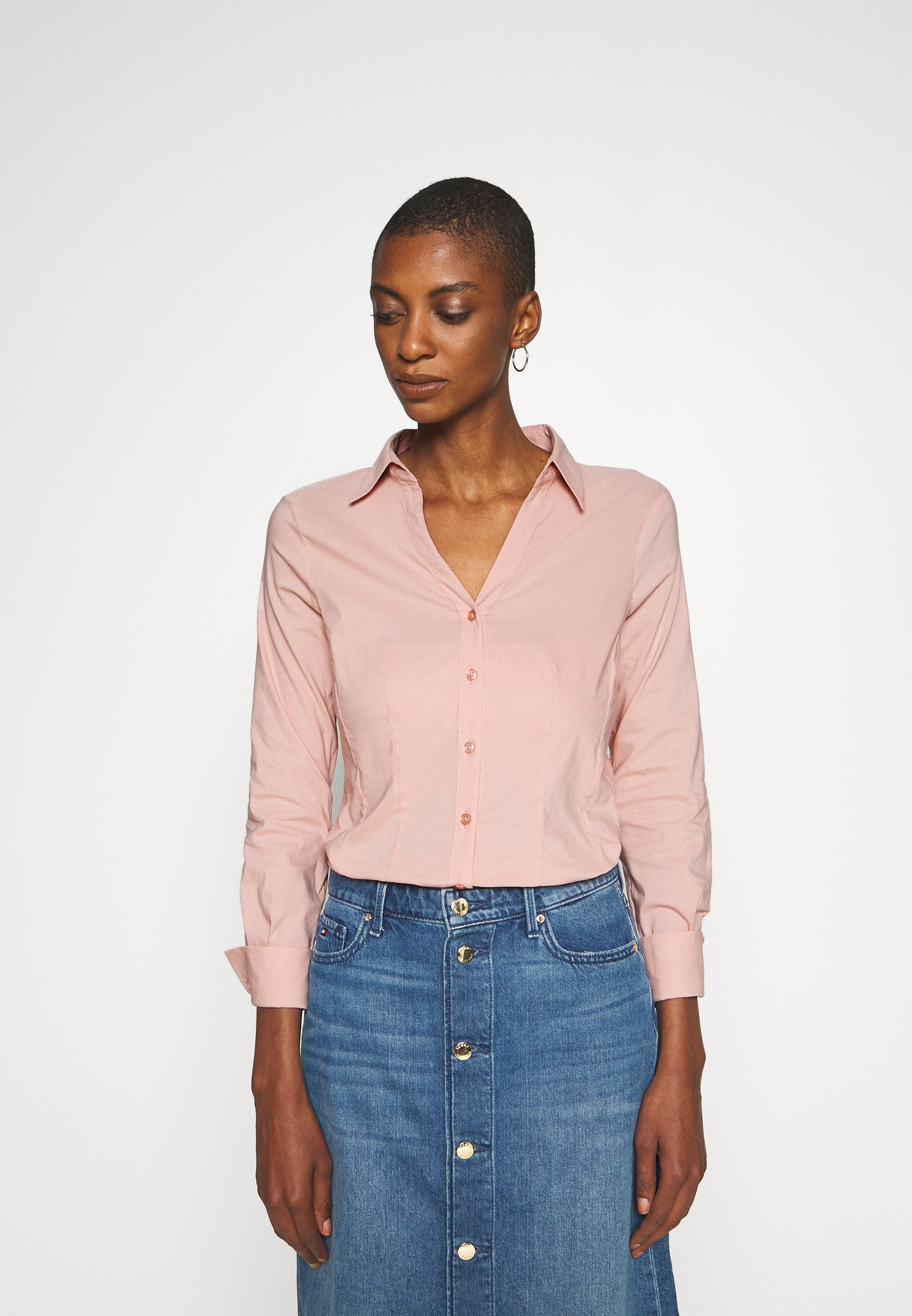 More & More BASIC BLOUSE Overhemdblouse pastel roseroze More & More SLEEVE Trui pastel roseroze Zalando.nl