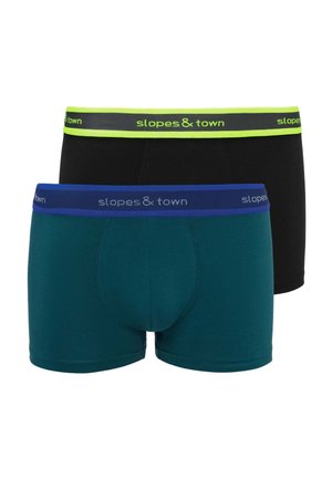 - Panty
