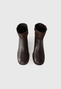 Castañer NONA - Botines bajos - brown
