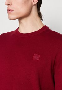 BOSS KANOVANO - Trui - open red