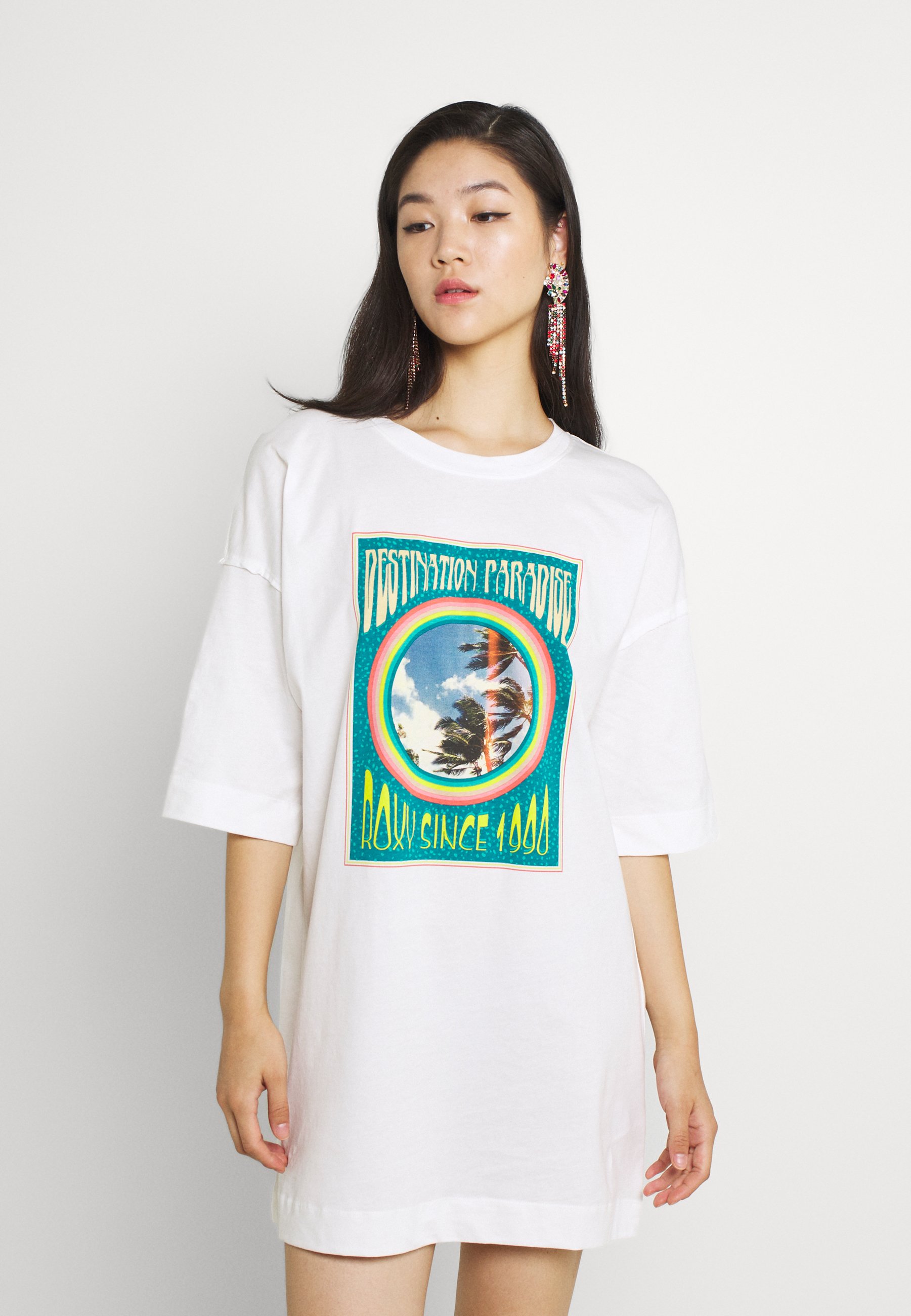 robe blanche macramé