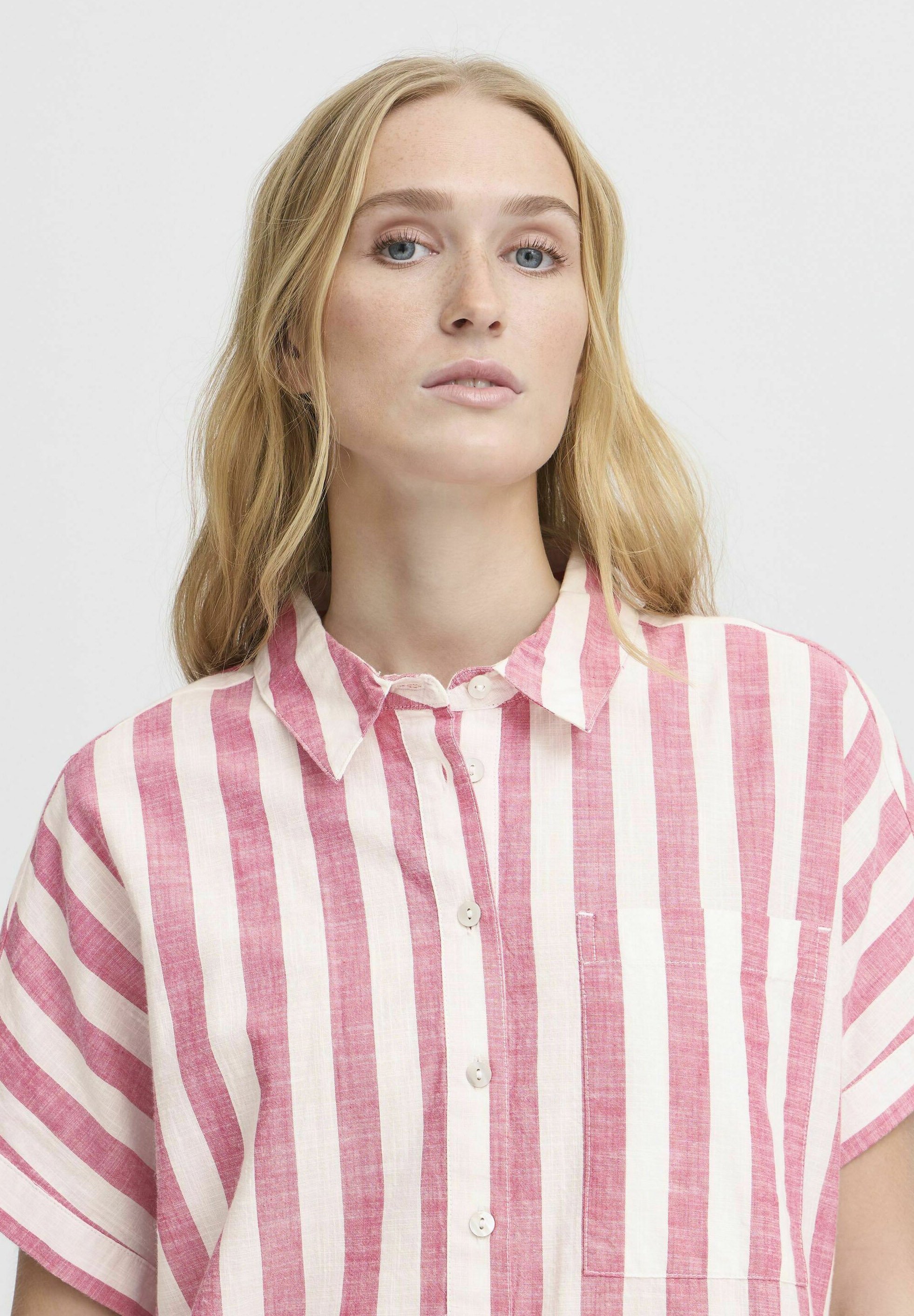 売れ筋商品|||イチ シャツ レディース トップス IHLOLIA - Blouse - bright rose white stripe IHLOLIA Blouse in bright rose/white stripe cotton | ICHI