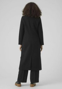 Vero Moda VMVINCEMILAN  - Casaco clássico - black