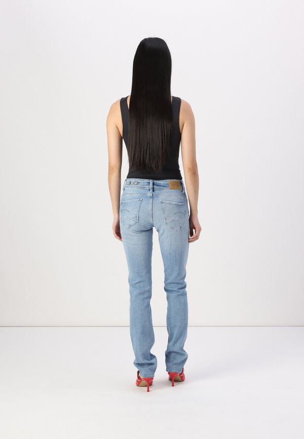 MIDGE SLIM STRAIGHT - Slim fit jeans3