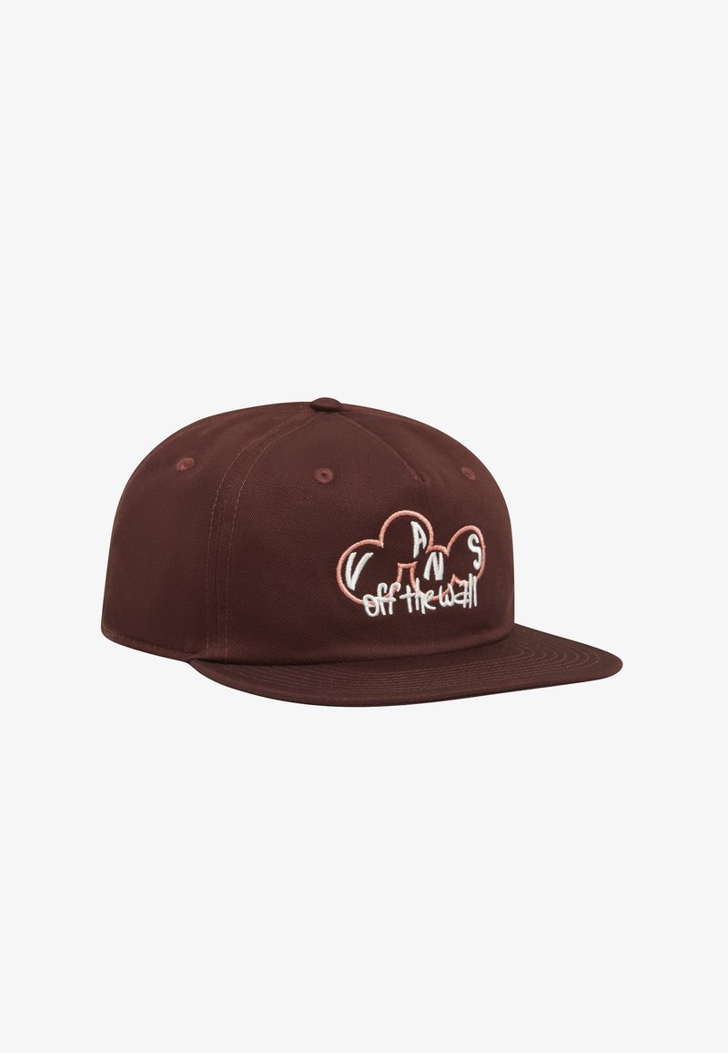 Bordeaux cap met een platte rand, voorzien van witte en roze geborduurde logotekst. Gemaakt van glad textielmateriaal met zes ventilatieoogjes.