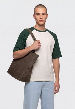 Only & Sons, ONSHEATON, mleczny