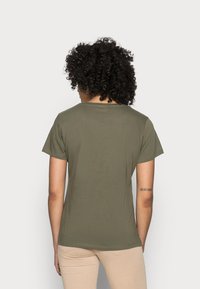 Cream NAIA - T-shirt básica - sea green