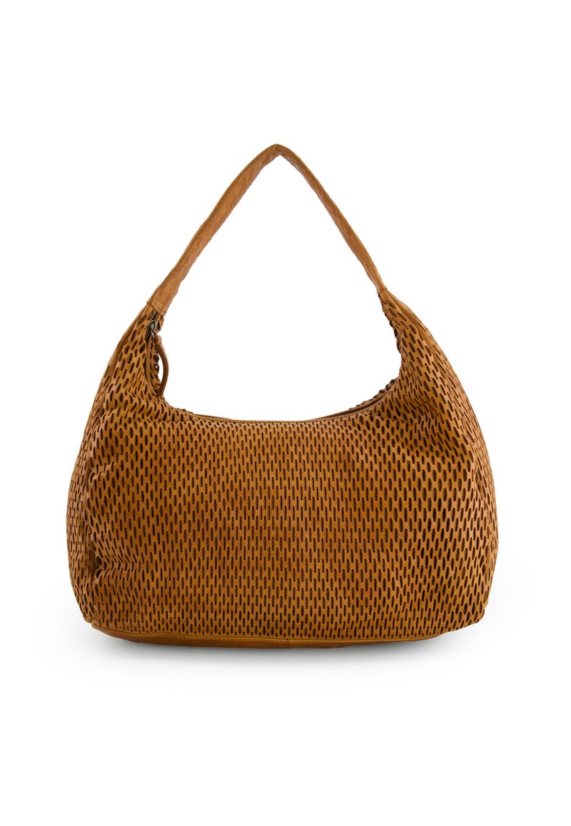 Bruine mesh handtas met een gebogen vorm en een enkele schouderband. Beschikt over een gestructureerd oppervlak met kleine snijpatronen voor ventilatie.