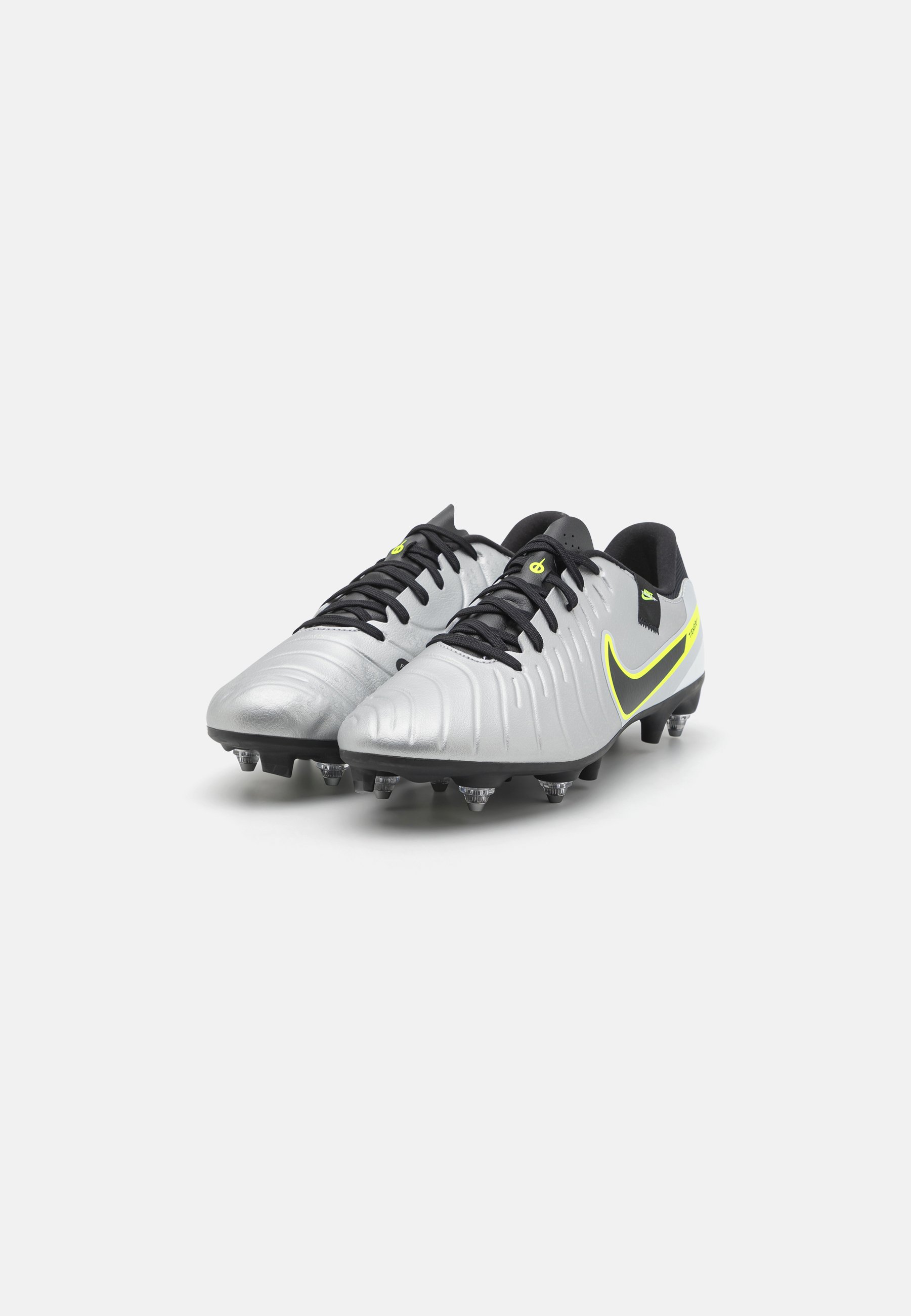 nike black and white tiempo