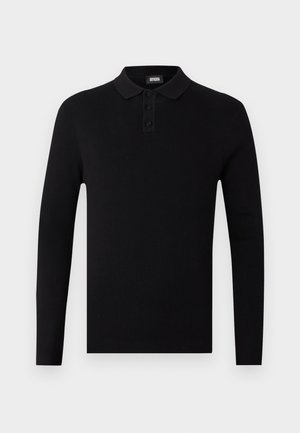 Must musta varrukatega polo särk, millel on ribatekstuur, kolme nööbiga kinnitamine ja pehme krae. Lihtne ja mitmekülgne disain.