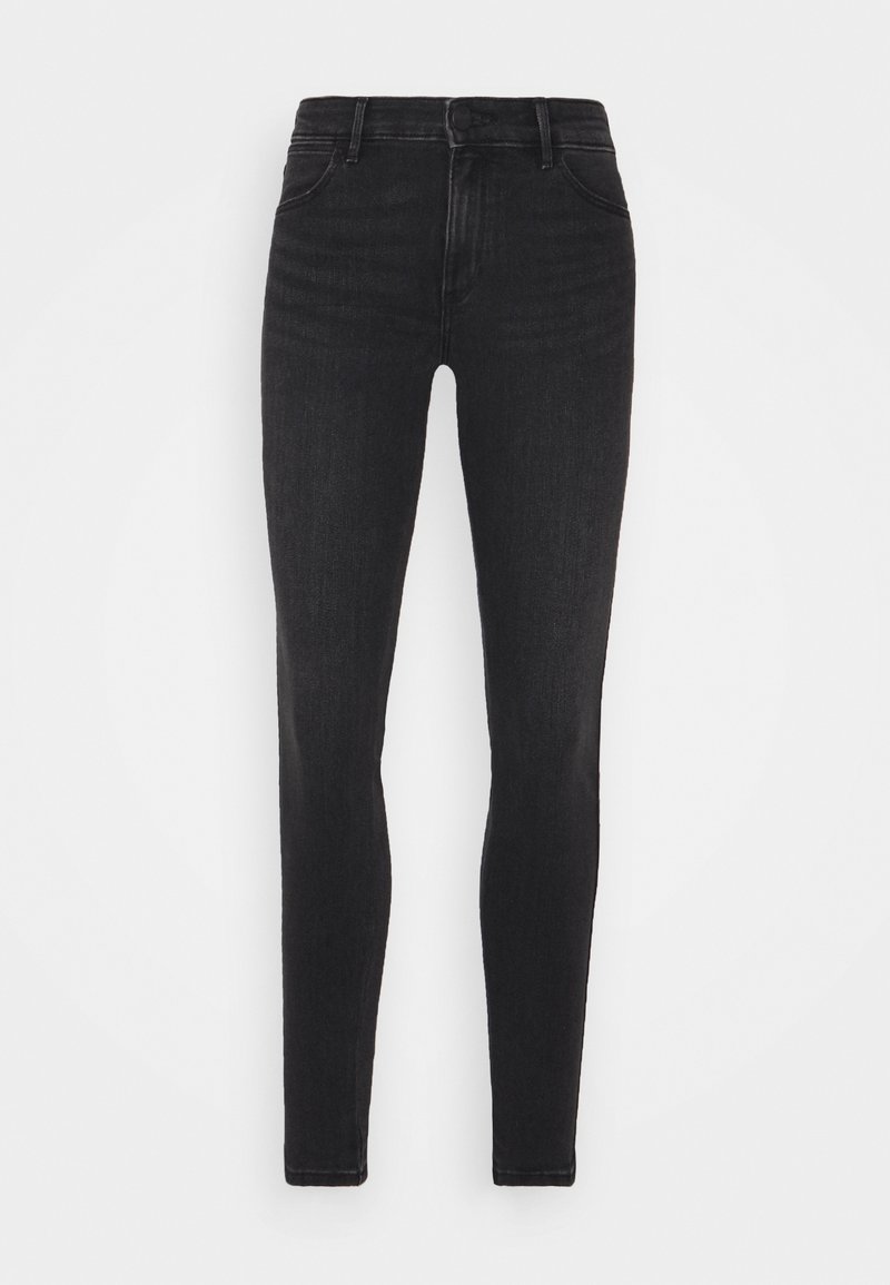Jeans ajustados de denim negro oscuro, diseño de cintura alta, cinco bolsillos, lazos para cinturón y un acabado suave con sutiles detalles texturizados.