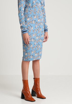 Spódnica ołówkowa