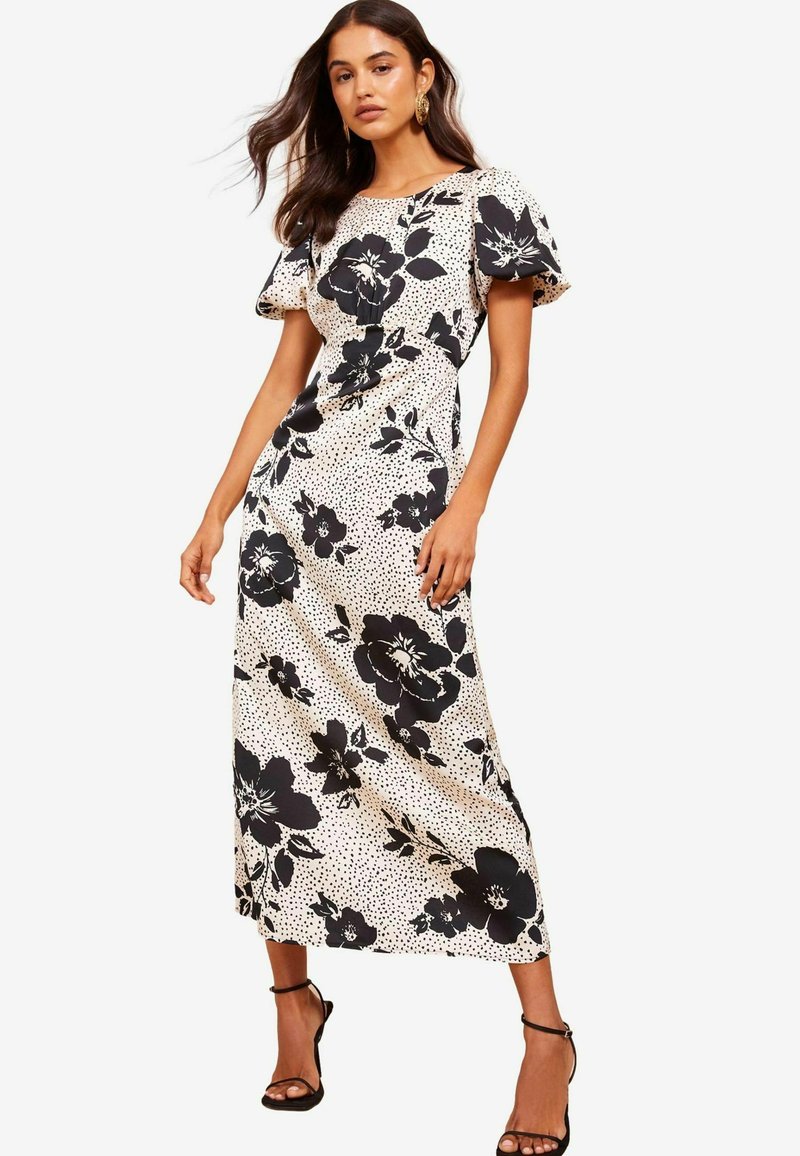 Friends Like These SHORT SLEEVE    - REGULAR FIT - Rochie de zi - ivory white