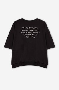 Kaotiko URBAN BOY OVERSIZE UNISEX - Nyomott mintás póló - black