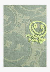 Valimata, khaki green checkerboard