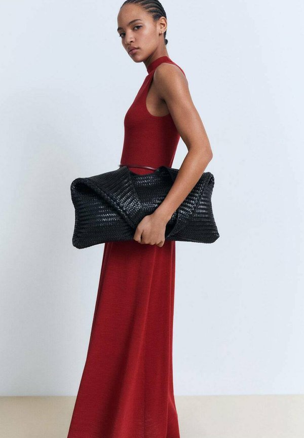 FLARED - Maxi dress - rouge4