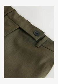 Unausgewählt, khaki green