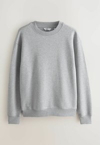 Sweatshirt gri din material moale; are guler rotund, manșete și tiv ribbate, cu o croială lejeră și fără modele sau logo-uri vizibile.