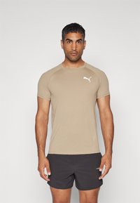 Puma Spordi T-särk - oak branch