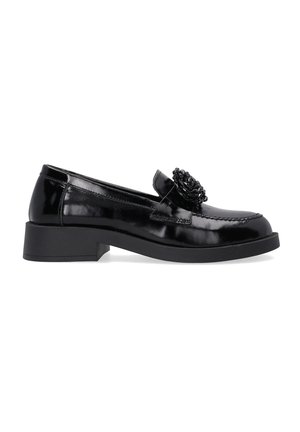 Schwarze Lackleder-Loafer mit einem niedrigen Blockabsatz. Verfügt über ein dekoratives, strukturiertes Blumenakzent auf dem Obermaterial. Glatte Oberfläche mit Steppnähten.