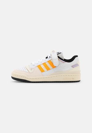 adidas Originals, Baskets basses - off-white